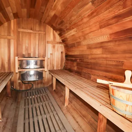 Holiday home Limestone *